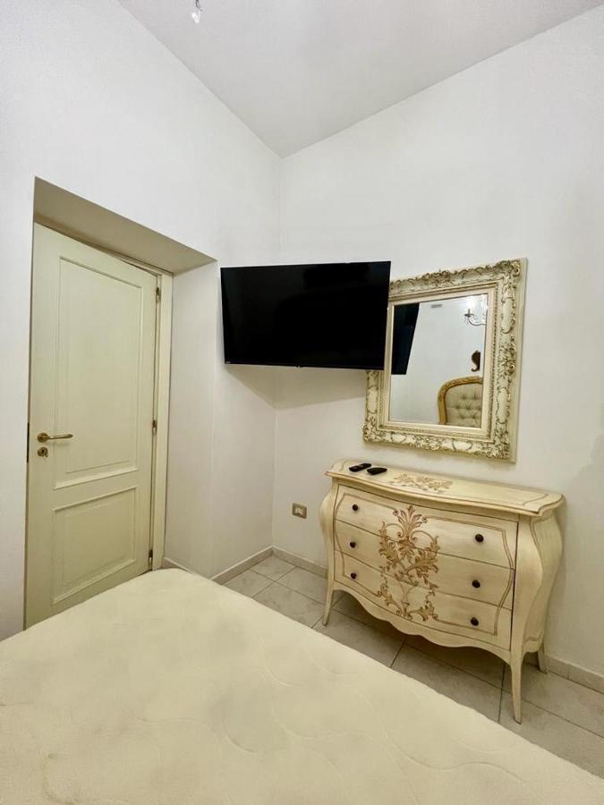 Appartamento Antonietta House Napoli Esterno foto