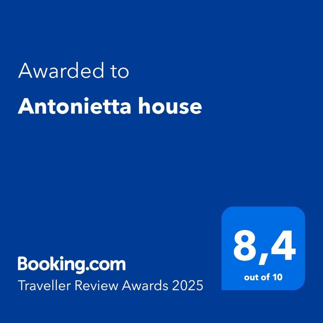 Appartamento Antonietta House Napoli Esterno foto